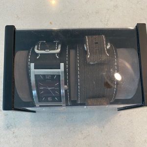 Guess Watch, Brown and Black Leather Bands